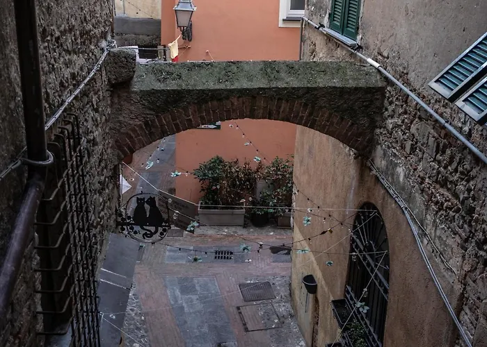 Archivolto Del Teatro