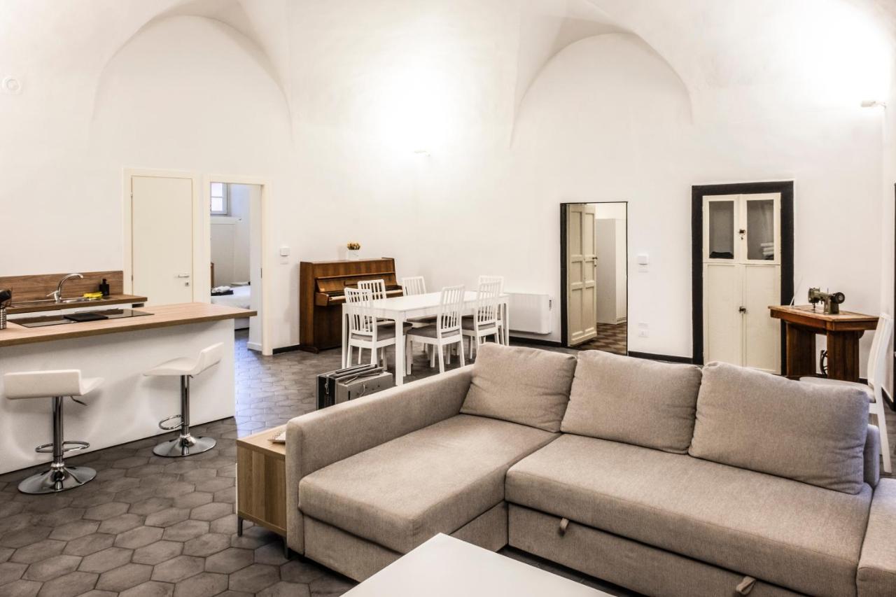 Archivolto Del Teatro Gasthof Albenga