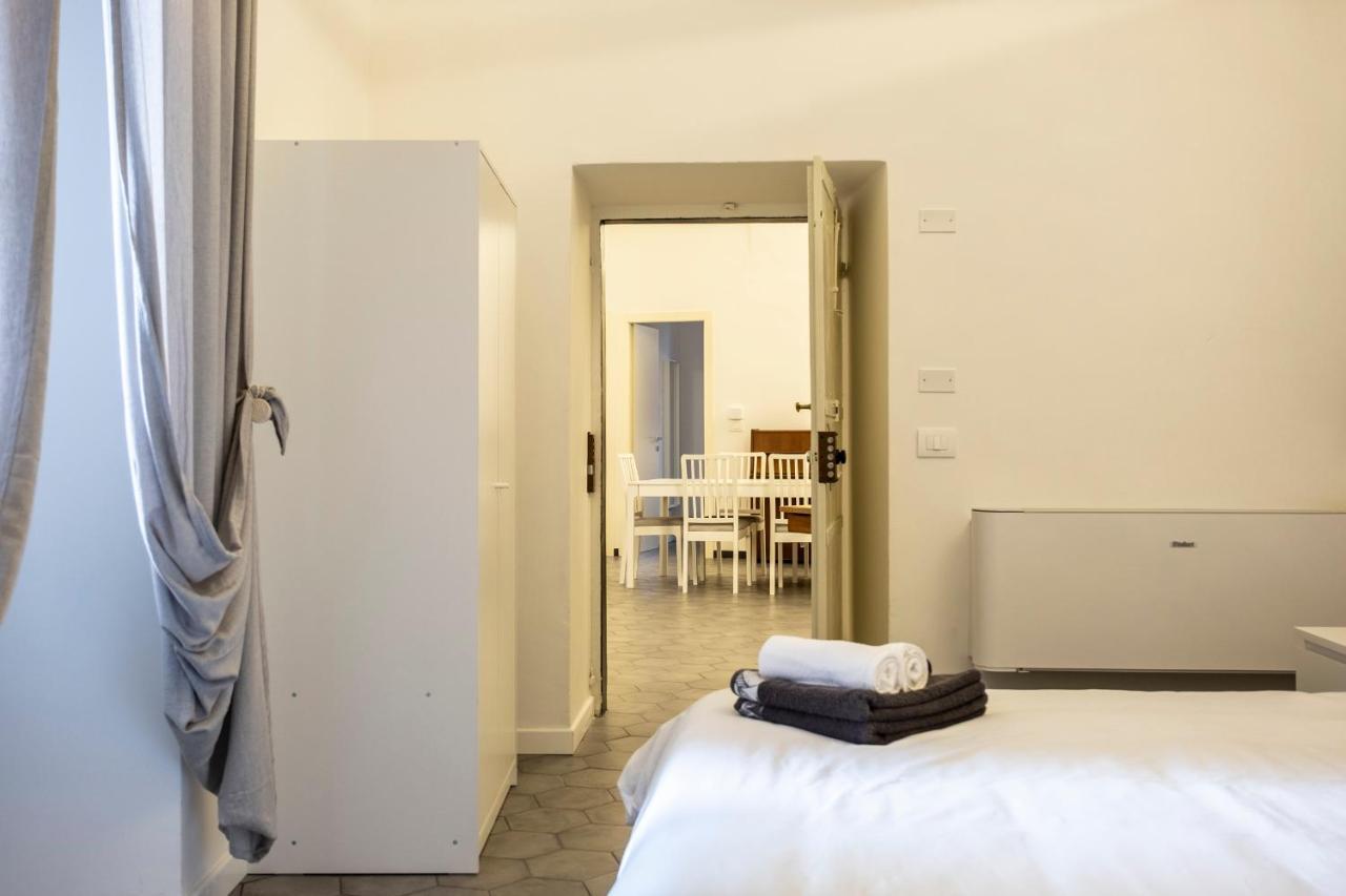 Archivolto Del Teatro Gasthof Albenga